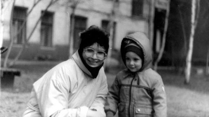 Black and white photo of mother and child